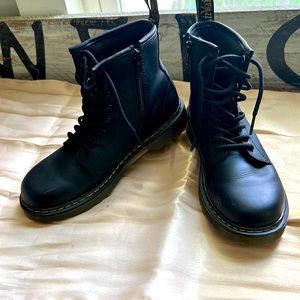 Dr Martens Air Wair boots